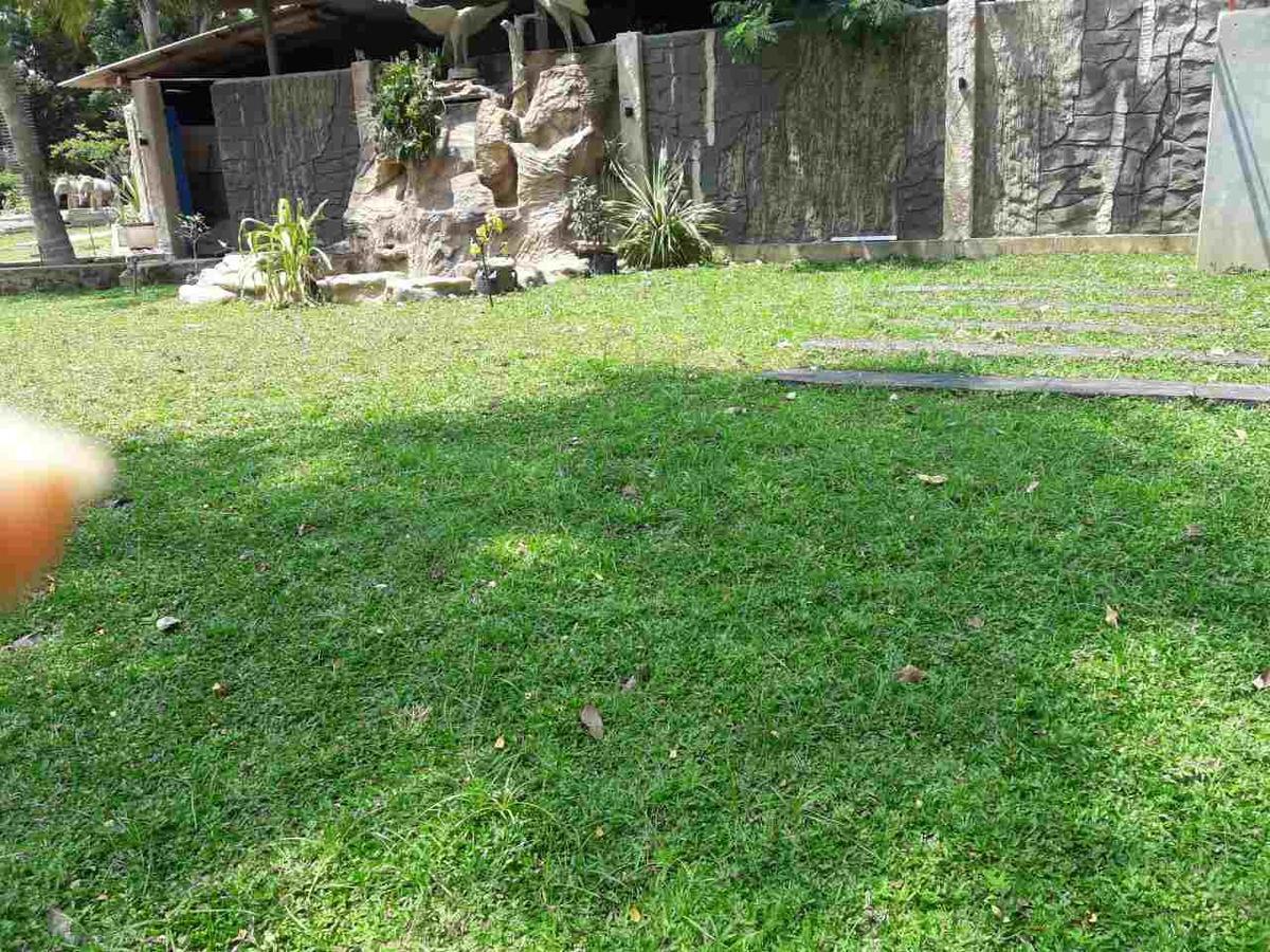 Avanya Hotel And Reception Hall Angunakolapelessa Luaran gambar